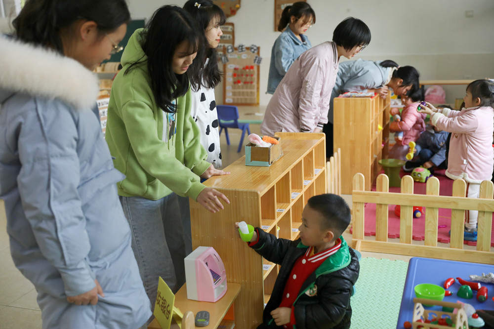 学生用心，幼儿开心，家长放心      ——衡阳幼儿师范高等专科学校开设“四点半课堂”