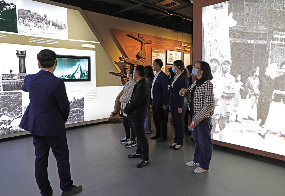追寻历史印记，感悟红色精神 ——衡阳幼高专开展优秀青年干部学习活动