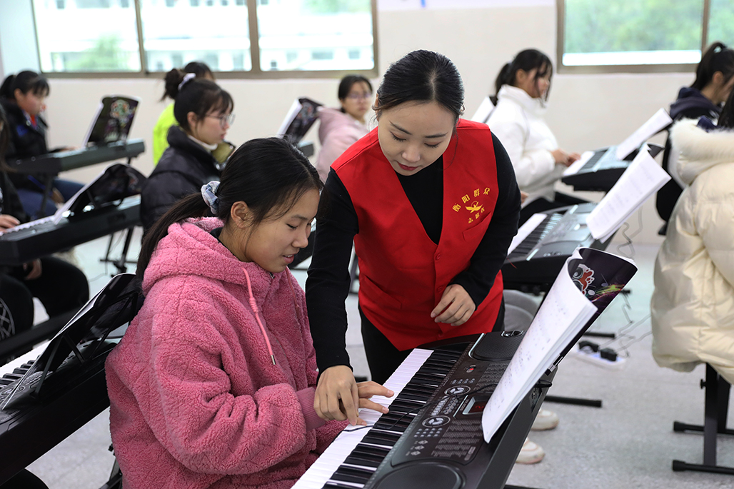 衡阳幼儿师范高等专科学校积极开展“百千万‘艺术童伴’——留守儿童关爱工程”支教帮扶活动