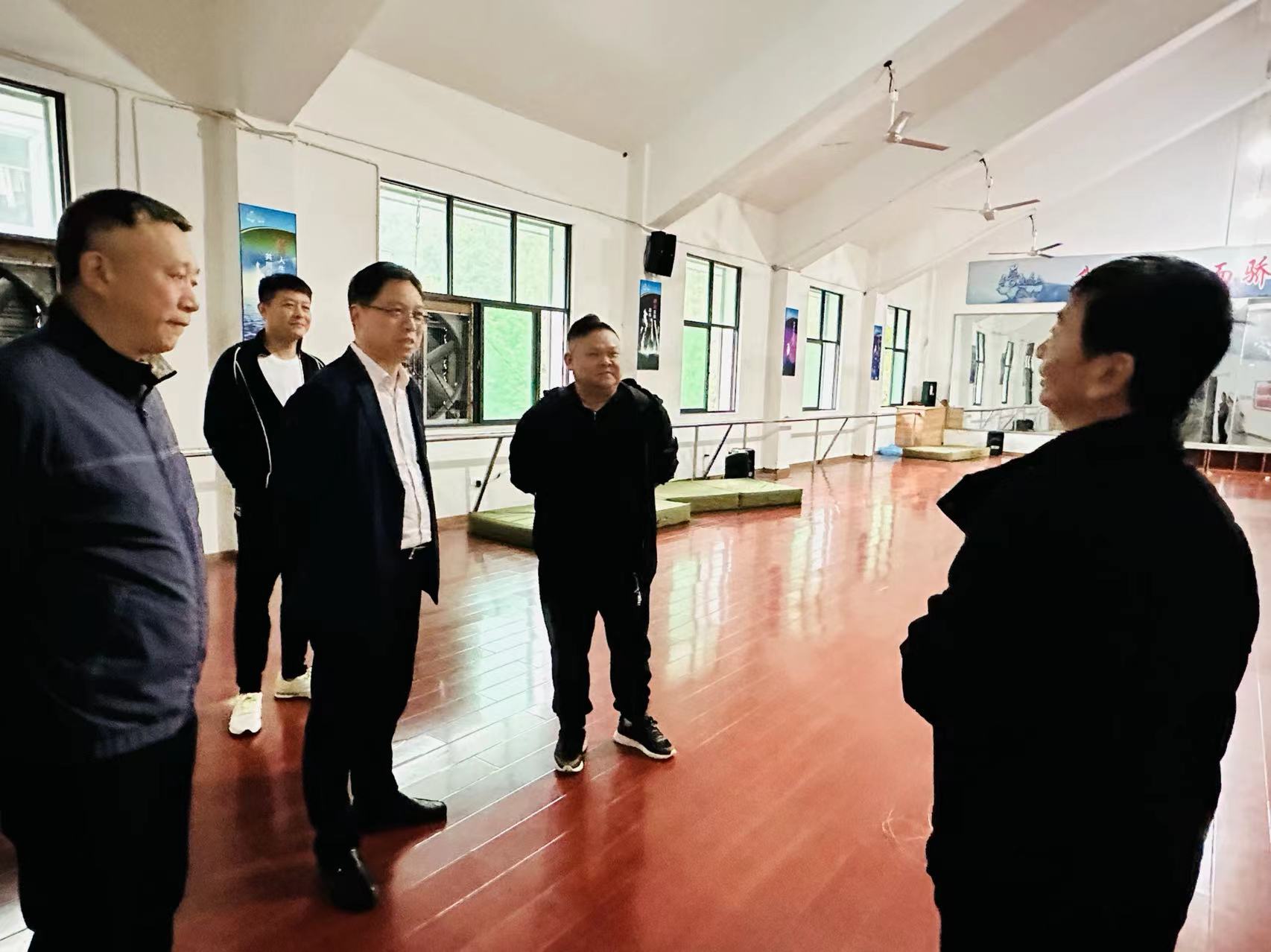 李来清率队赴惠州、鹰潭访企拓岗促就业
