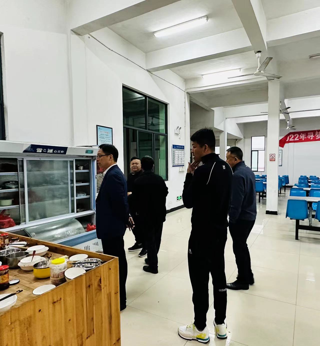 李来清率队赴惠州、鹰潭访企拓岗促就业